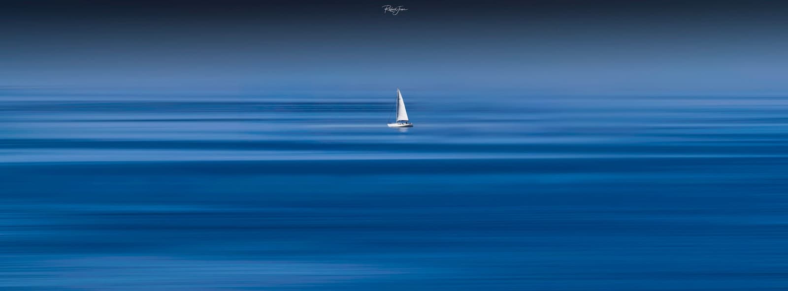 Ailleurs