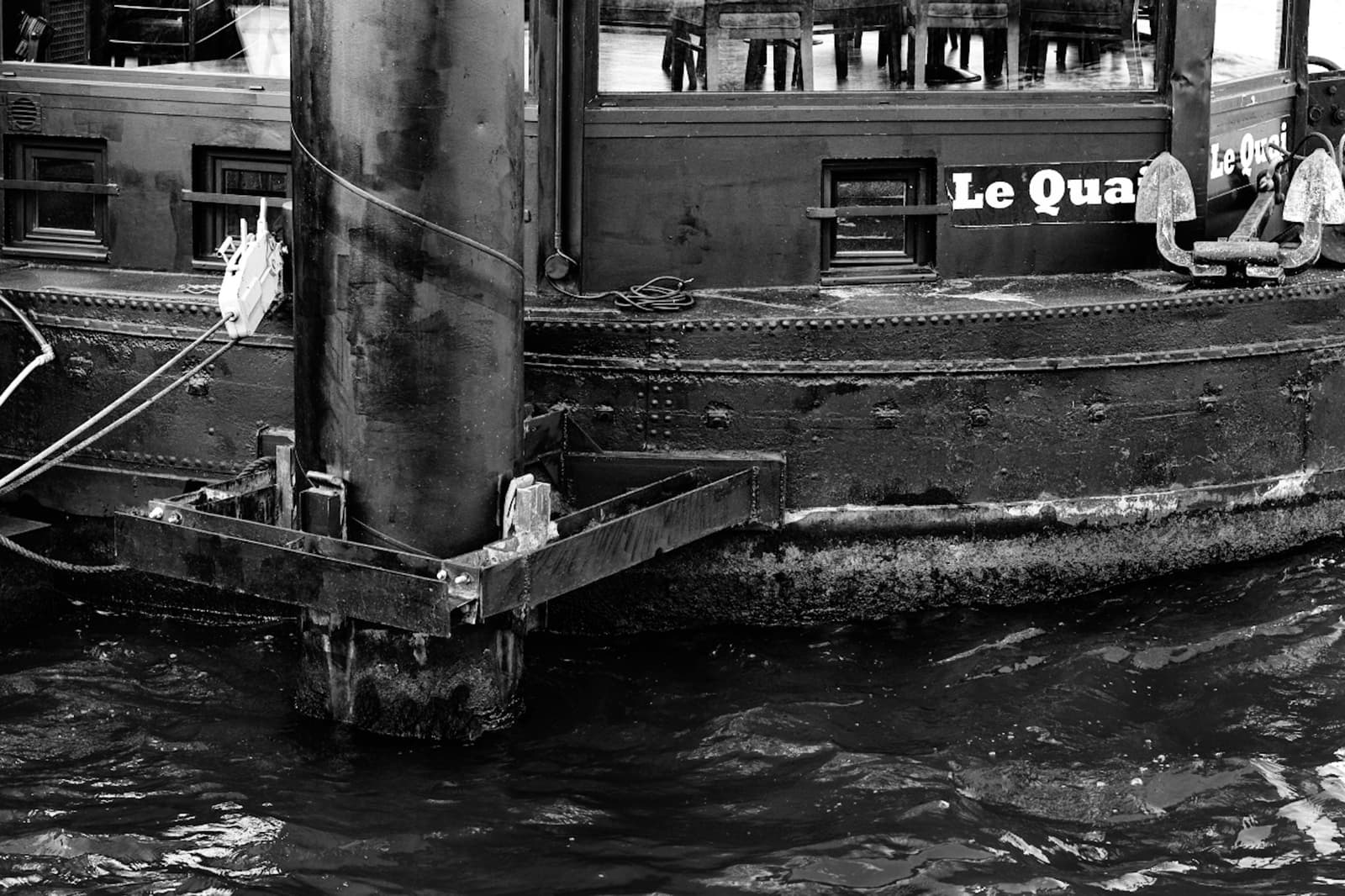 Le long du quai