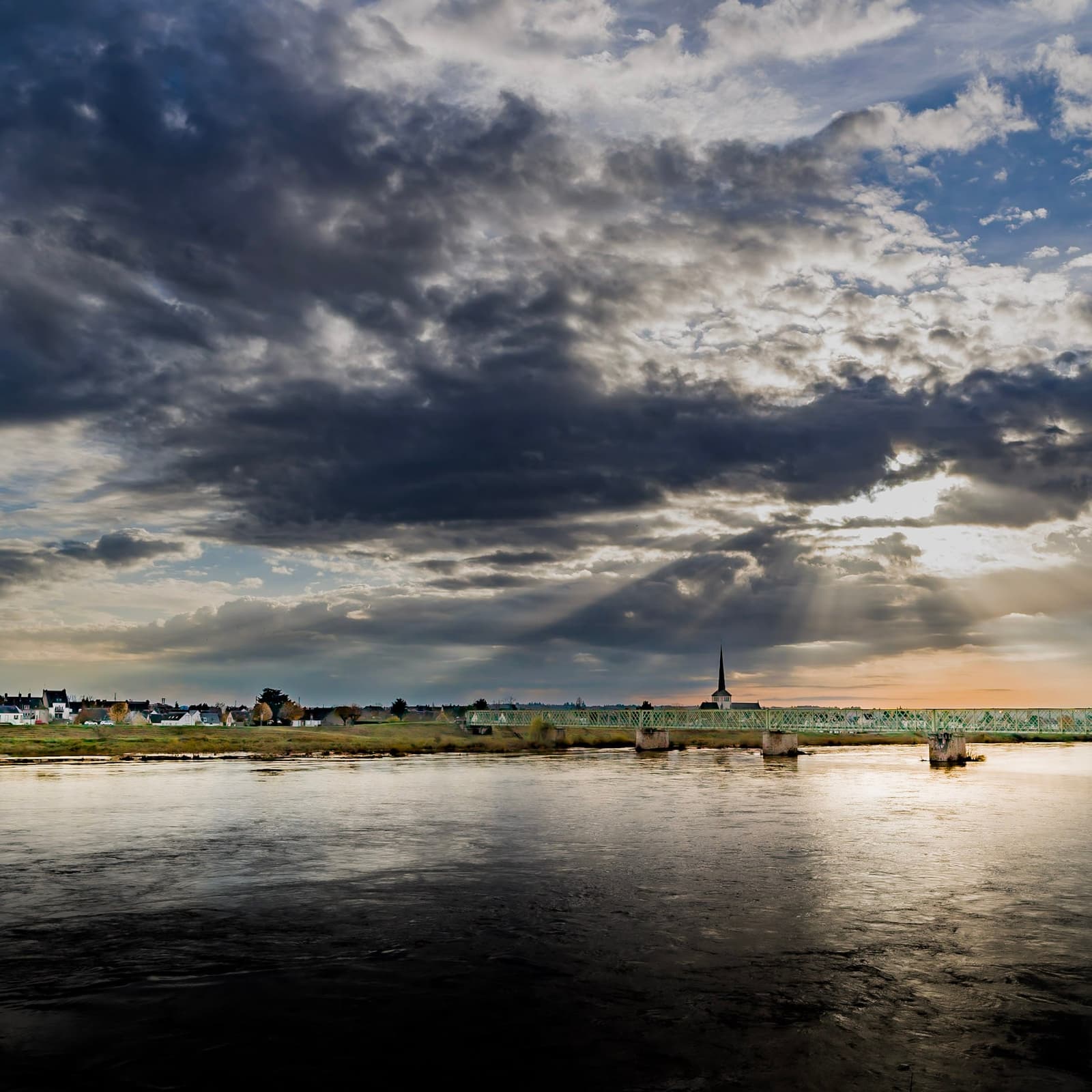 L'heure où le ciel s'ouvre